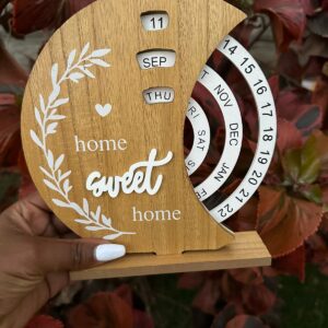 Wooden Creative Perpetual Calendar