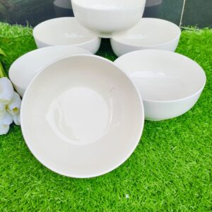 A set of 6pcs Bowls
