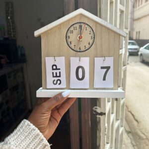 Solid Wood Modern Luxury living room/office desk calendar with clock